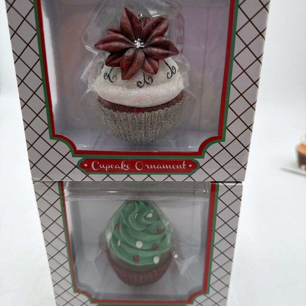 Christmas Cupcake Ornament Lot Of 2 Poinsettia Confetti By Jillson Roberts (NEW)